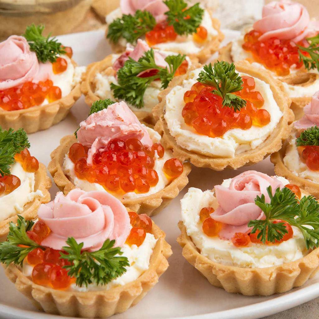 Корзиночки с сыром и икрой