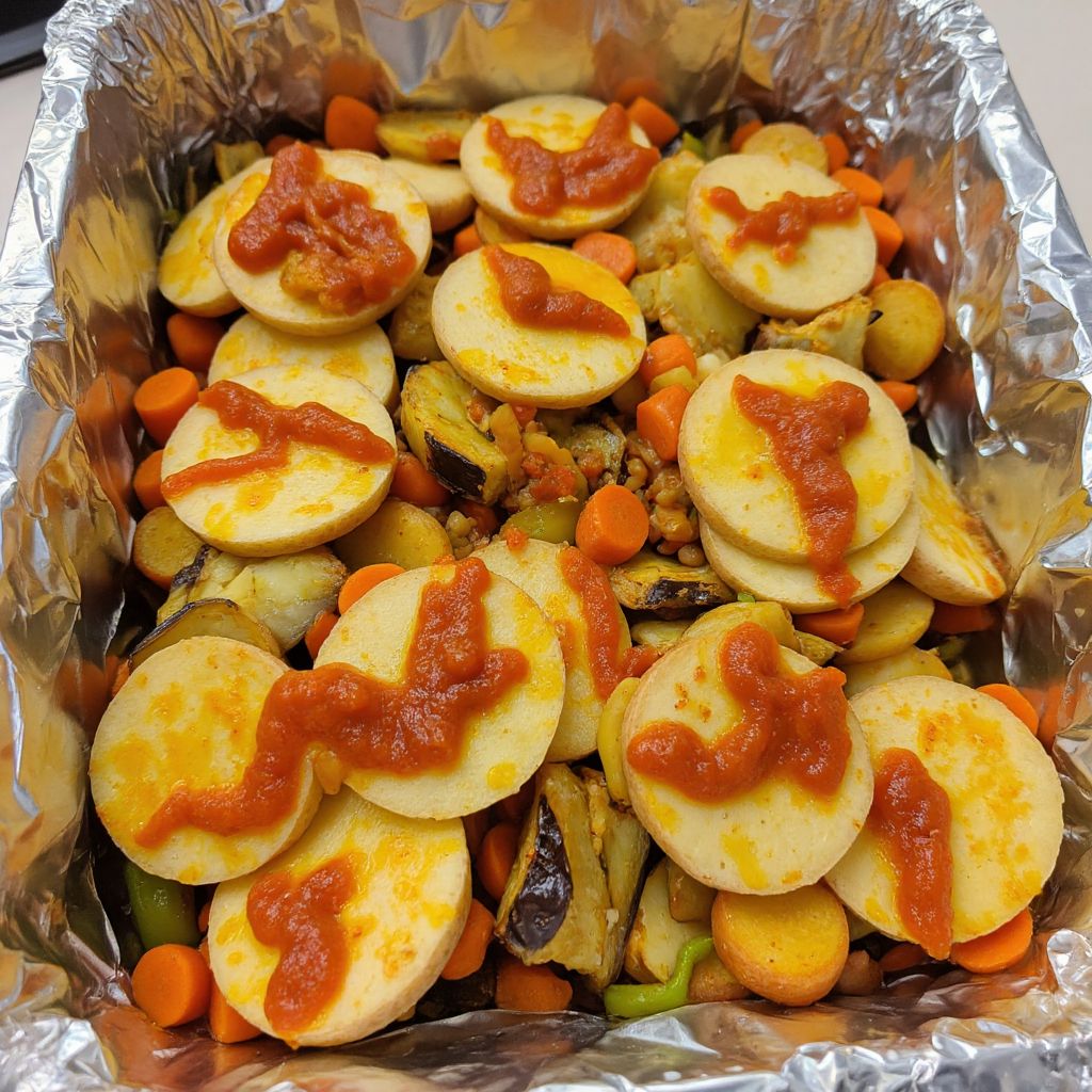 Картофельная запеканка с баклажанами