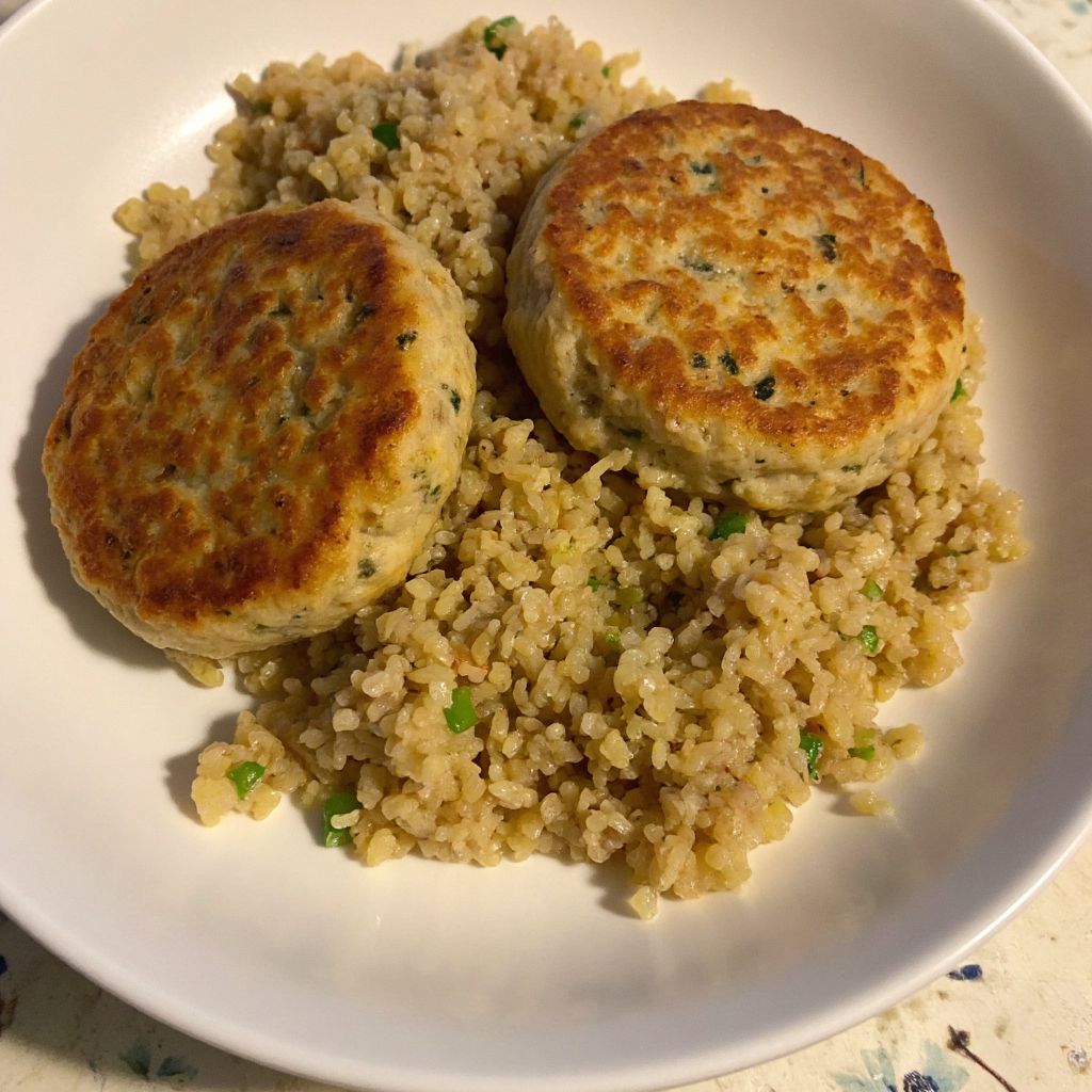 Куриные котлеты с булгуром
