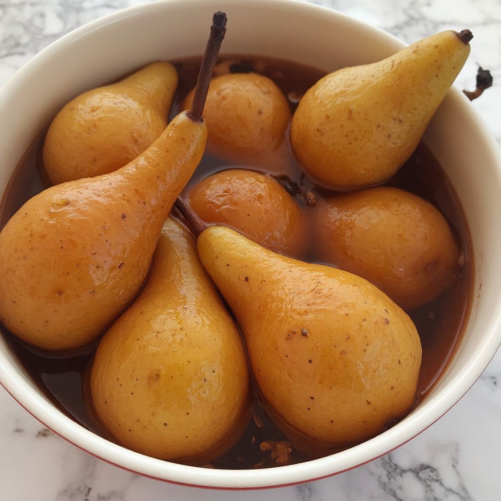 Груши в пряной карамели
